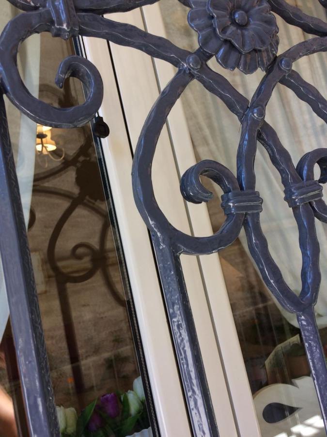 Romantica Casa A Taormina Exteriör bild